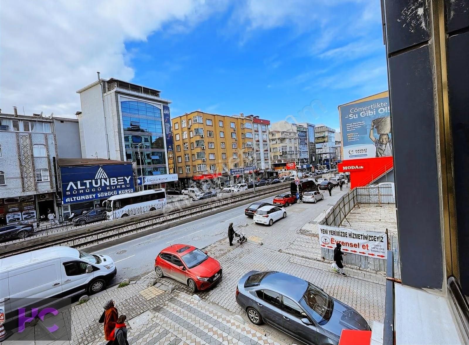Hç Emlak'tan Uğurmumcu Da Cadde Üstü Lüx 2+1 Daire - Görsel 3