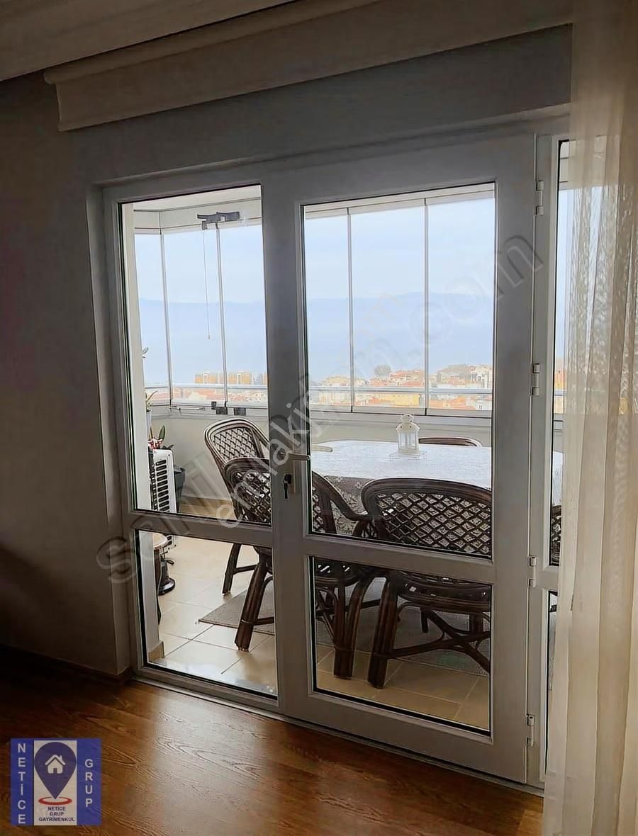 Deniz Manzaralı Havuzlu Site İçinde Eşyalı 3+1 Kiralık Daire - Görsel 30