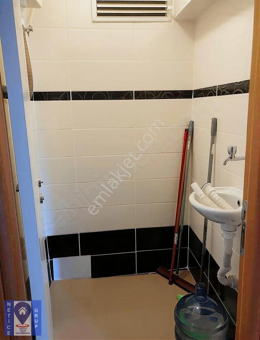 Deniz Manzaralı Havuzlu Site İçinde Eşyalı 3+1 Kiralık Daire - Görsel 14