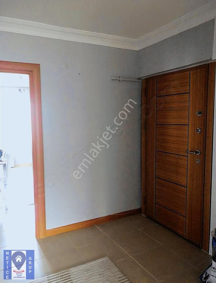 Deniz Manzaralı Havuzlu Site İçinde Eşyalı 3+1 Kiralık Daire - Görsel 17