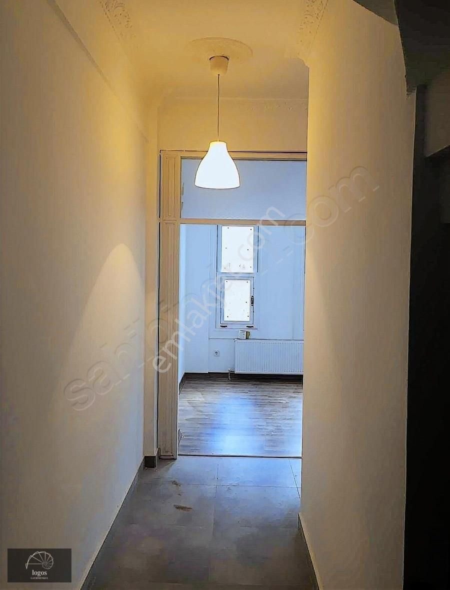 Arnavutköy'de Sahile 100 Mt Mesafede Masrafsız Ofis Katı - Görsel 23