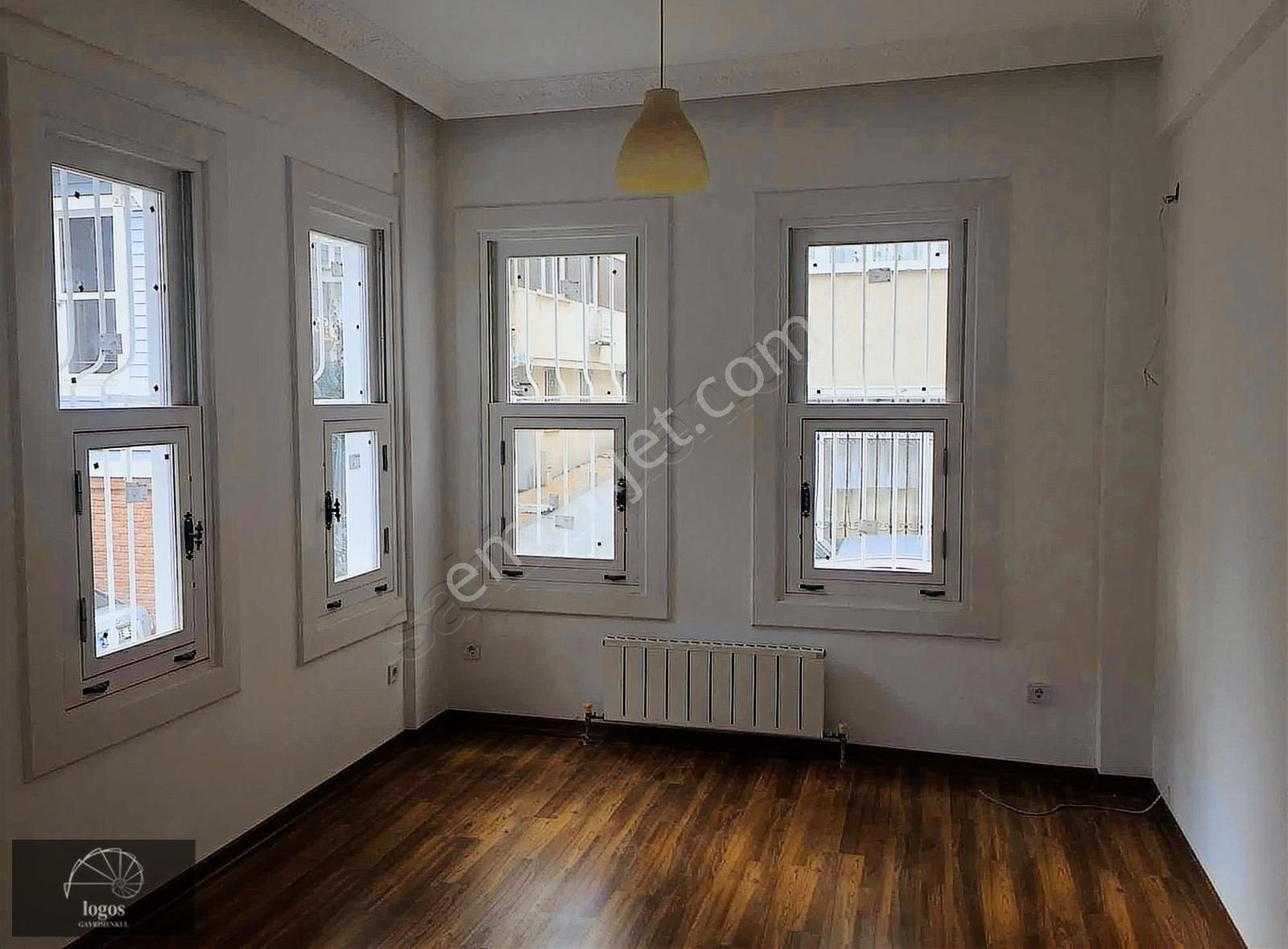 Arnavutköy'de Sahile 100 Mt Mesafede Masrafsız Ofis Katı - Görsel 22