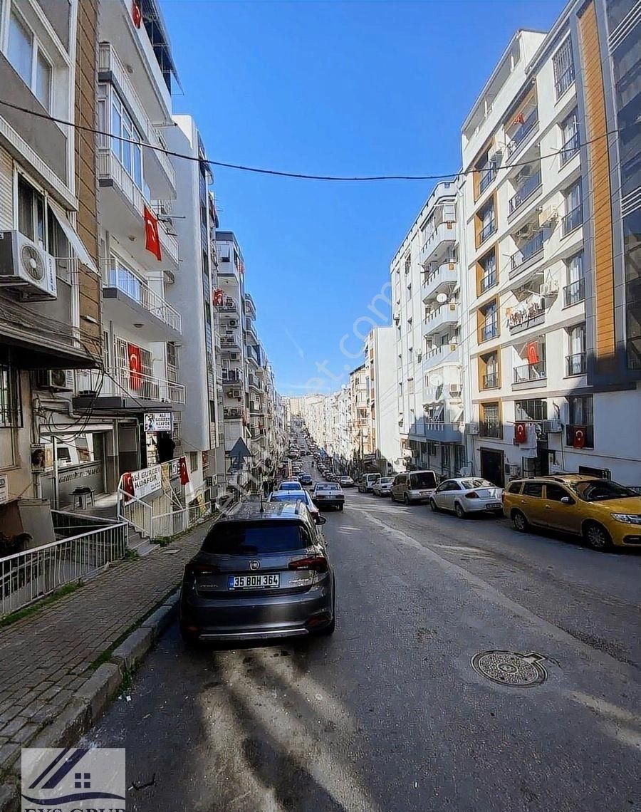 Yeşilyurt Uluönder Cd Üzerinde 3+1 Arakat Doğalgazlı Acil Satılk