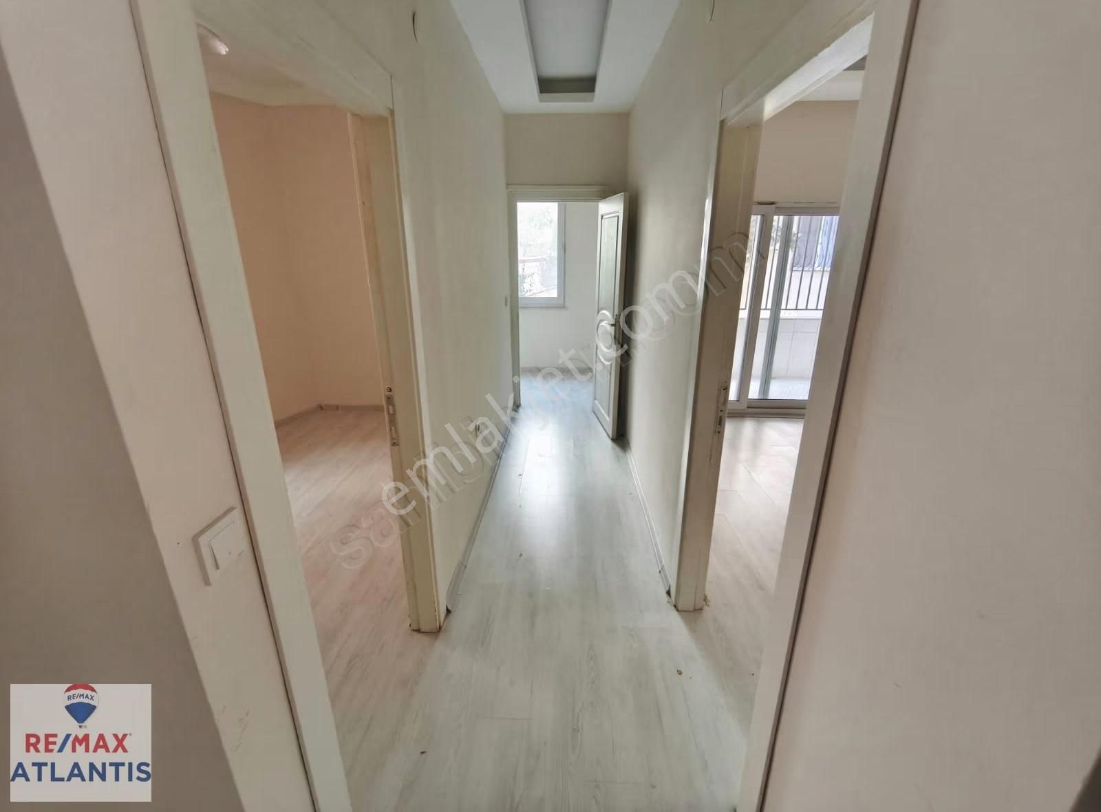 Satılık 1+1 Ayrı Mutfaklı Giyinme Odalı Masrafsız Geniş - Görsel 6