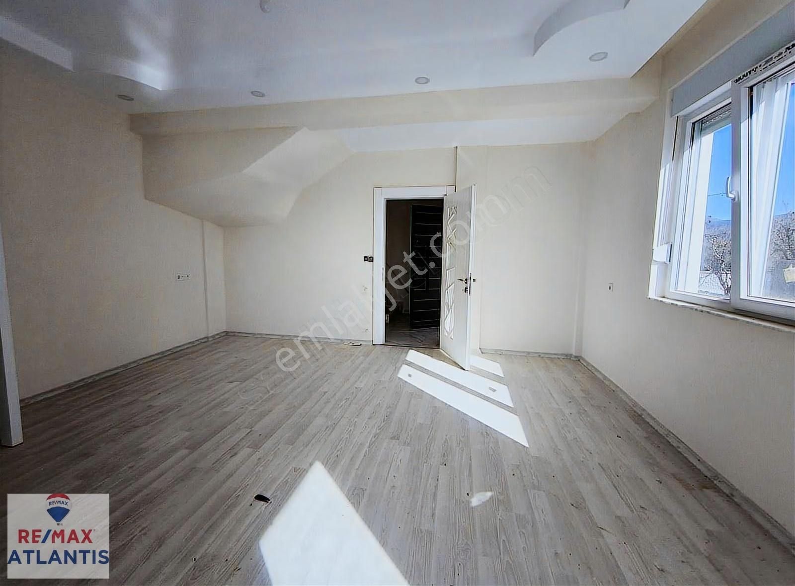 Korkuteli/yazır/bayat'da Doğayla İç İçe 2 Katlı Villa - Görsel 3