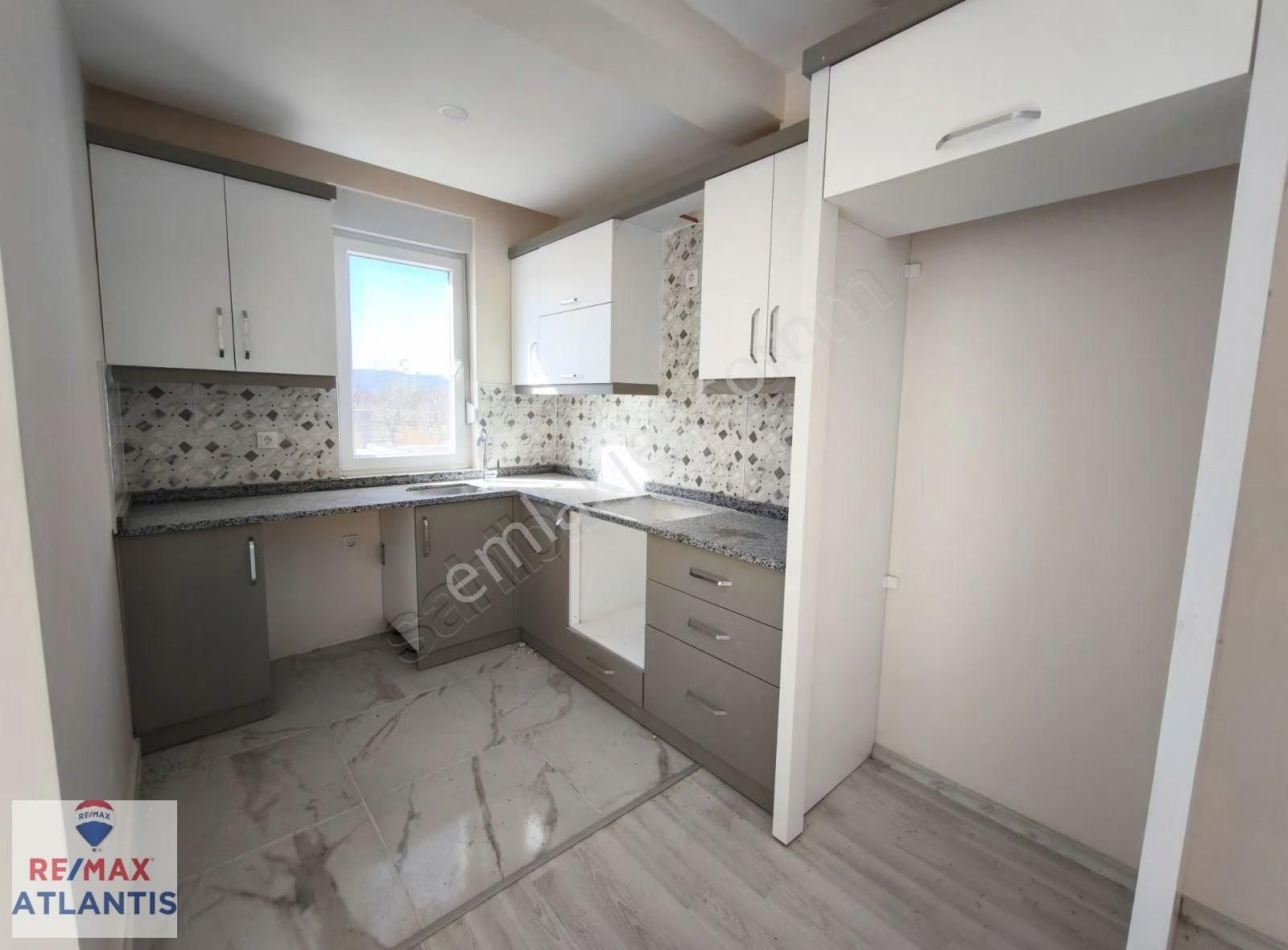 Korkuteli/yazır/bayat'da Doğayla İç İçe 2 Katlı Villa - Görsel 6