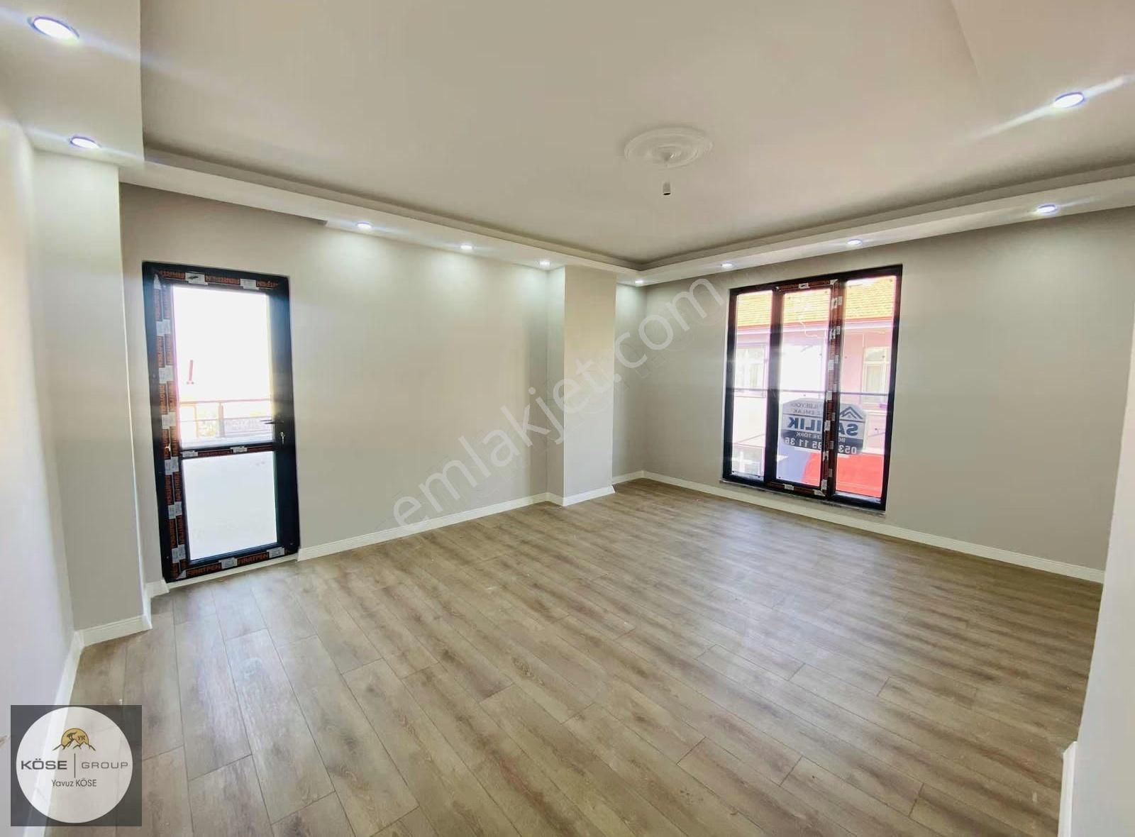 Darıcada İki Aile Kullanımına Uygun Satılık 5+1 Dubleks Daire ! - Görsel 6