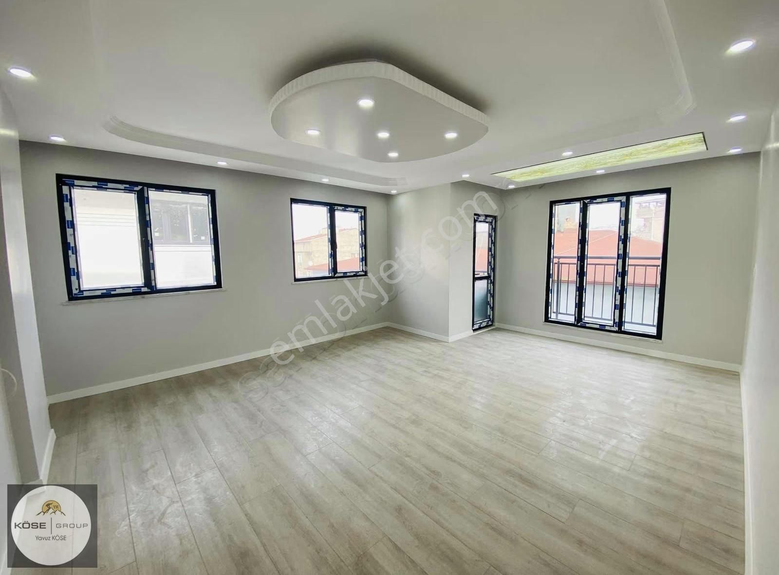 Darıca Fevziçakmak İstasyon Caddesinde 5+1 Satılık Dubleks Daire