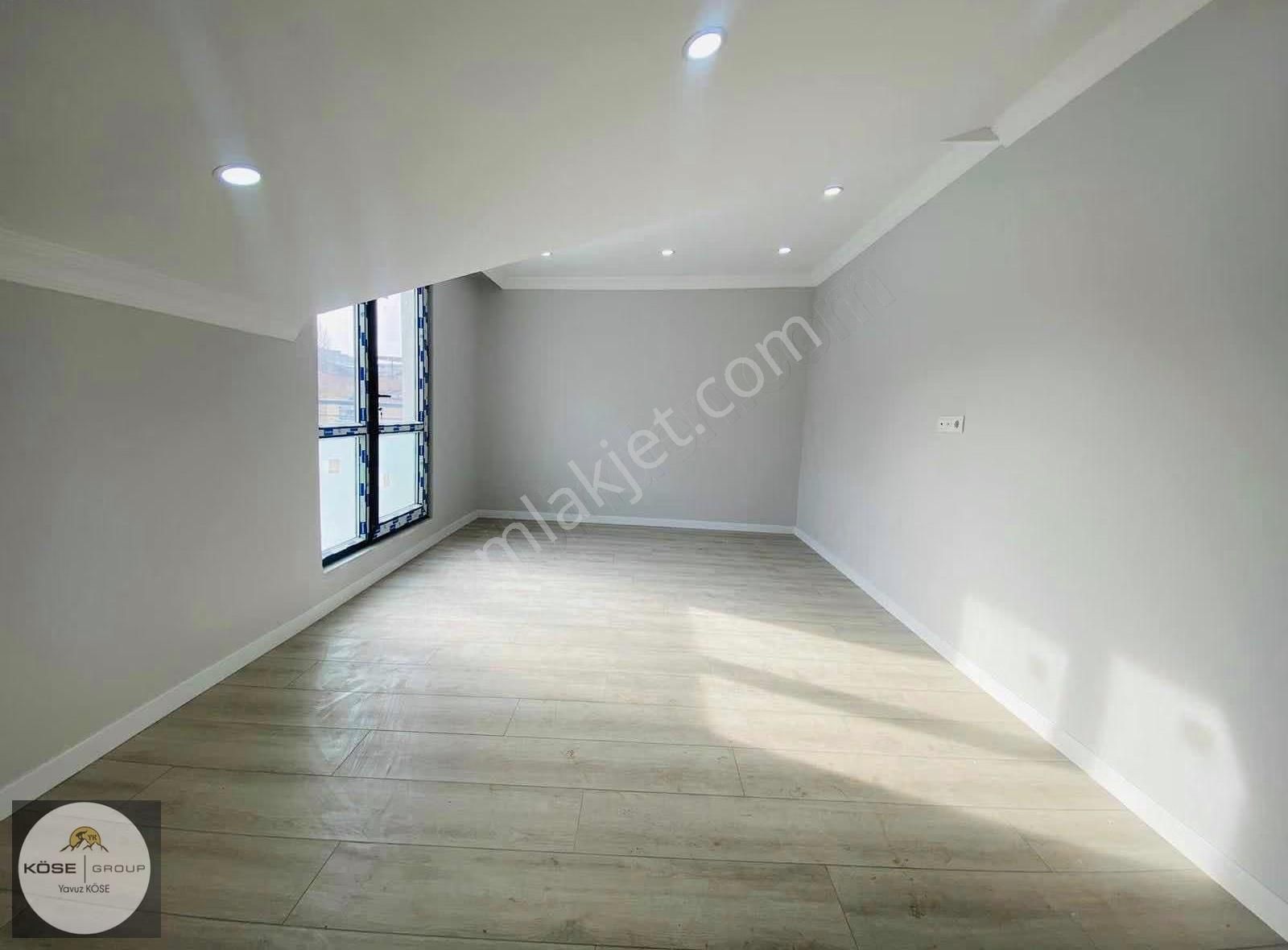Darıca İstasyon Caddesinde 4+1 Satılık Dubleks Daire ! Asansörlü - Görsel 9