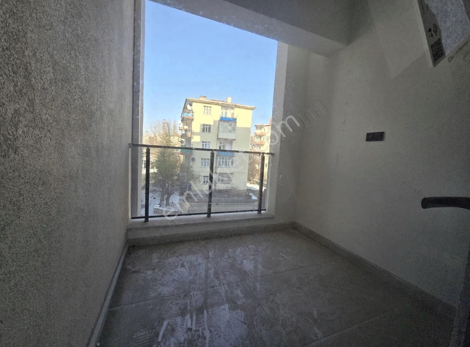 Bahçelievlerin En Gözde Yerinde 3+1 Sıfır Lüks Daire - Görsel 8