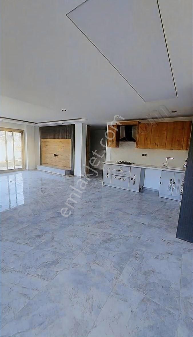 Kuşadası Sahil Sitelerinde Havuzlu Yerden Isıtmalı 3+1 Lüx Villa - Görsel 27