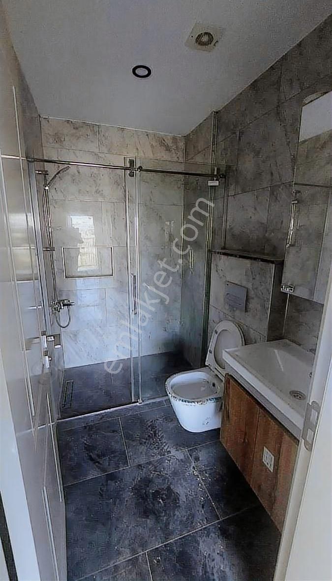 Kuşadası Sahil Sitelerinde Havuzlu Yerden Isıtmalı 3+1 Lüx Villa - Görsel 3