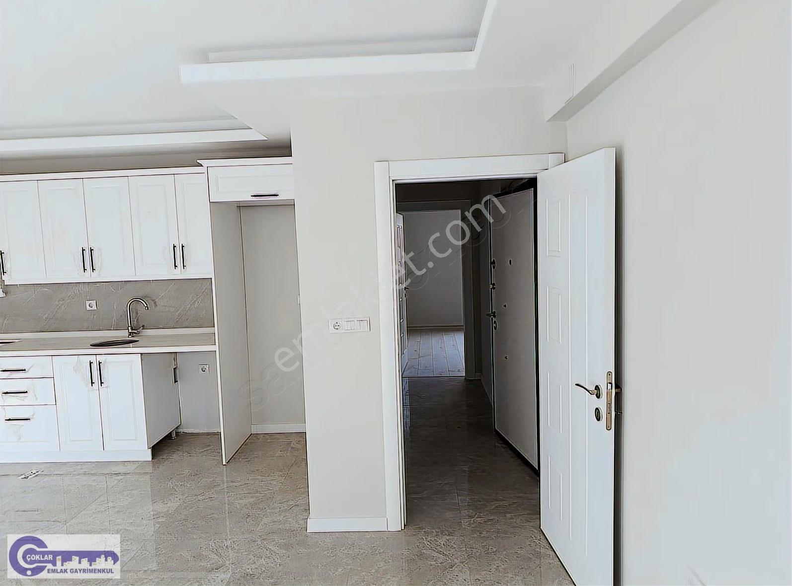 Çoklar Gayrimenkul'den Çarşı Merkezde Satılık 2+1 Sıfır Daire - Görsel 3