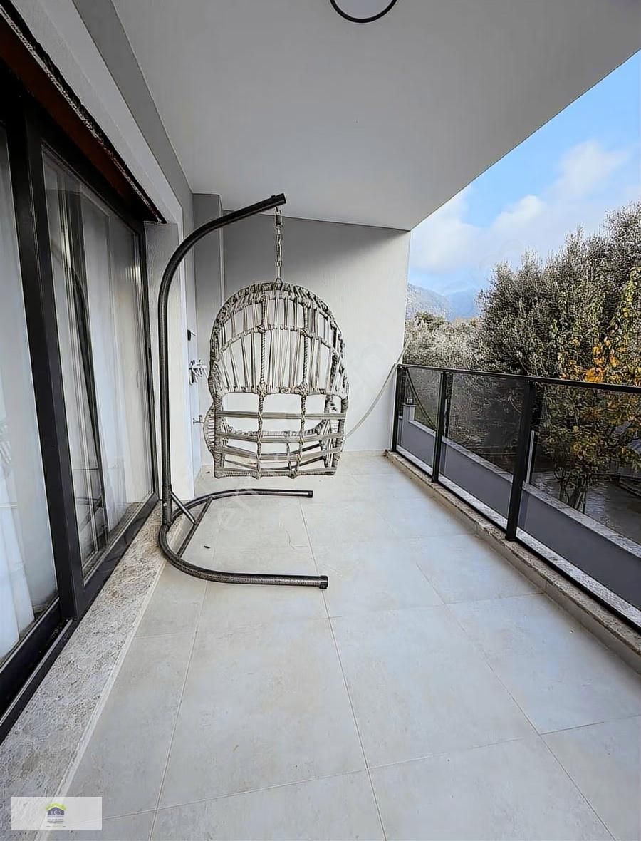 Ycs'den Havuzlu Sitede Sıfır Eşyalı Geniş 2+1 Daire - Görsel 20