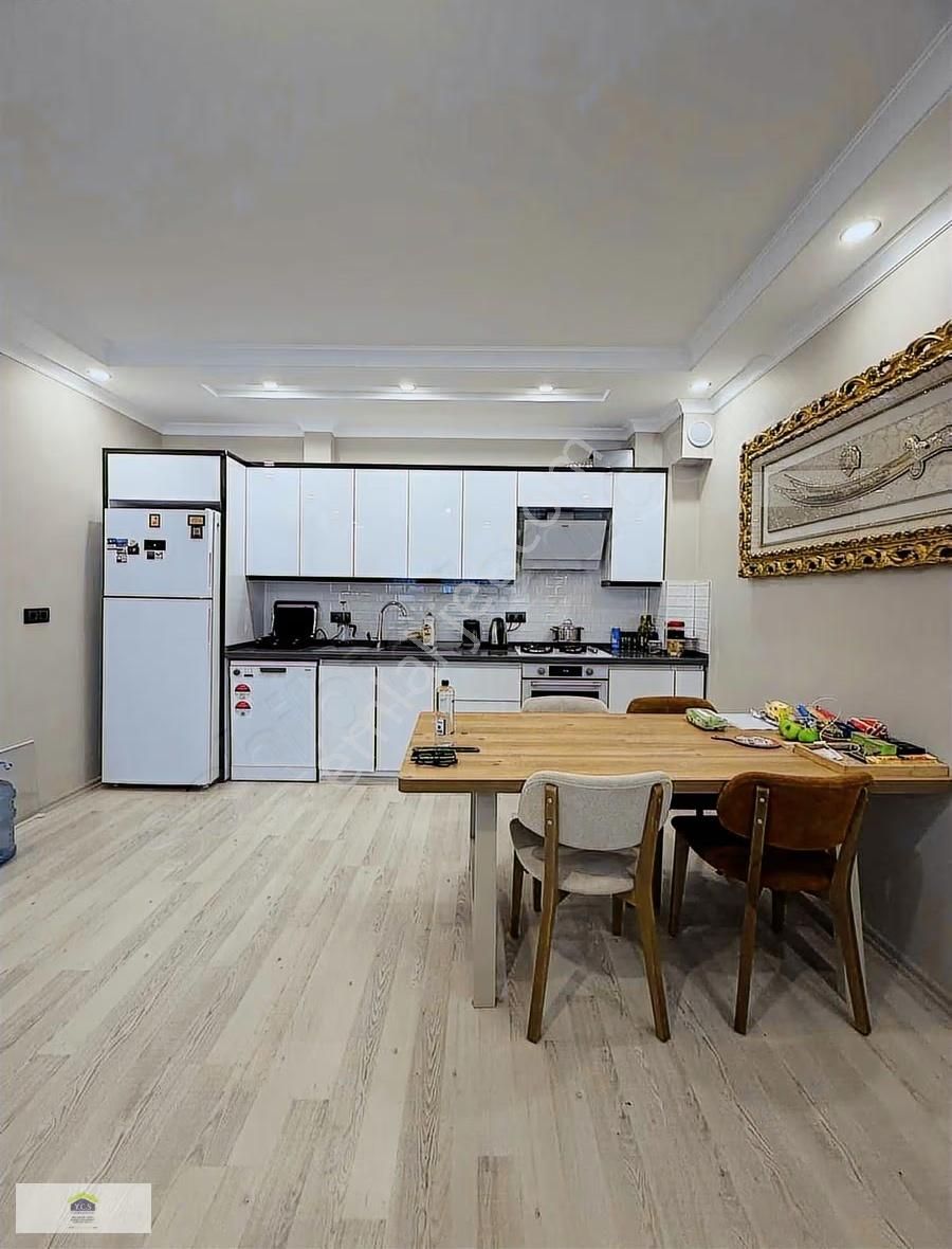 Ycs'den Havuzlu Sitede Sıfır Eşyalı Geniş 2+1 Daire - Görsel 18