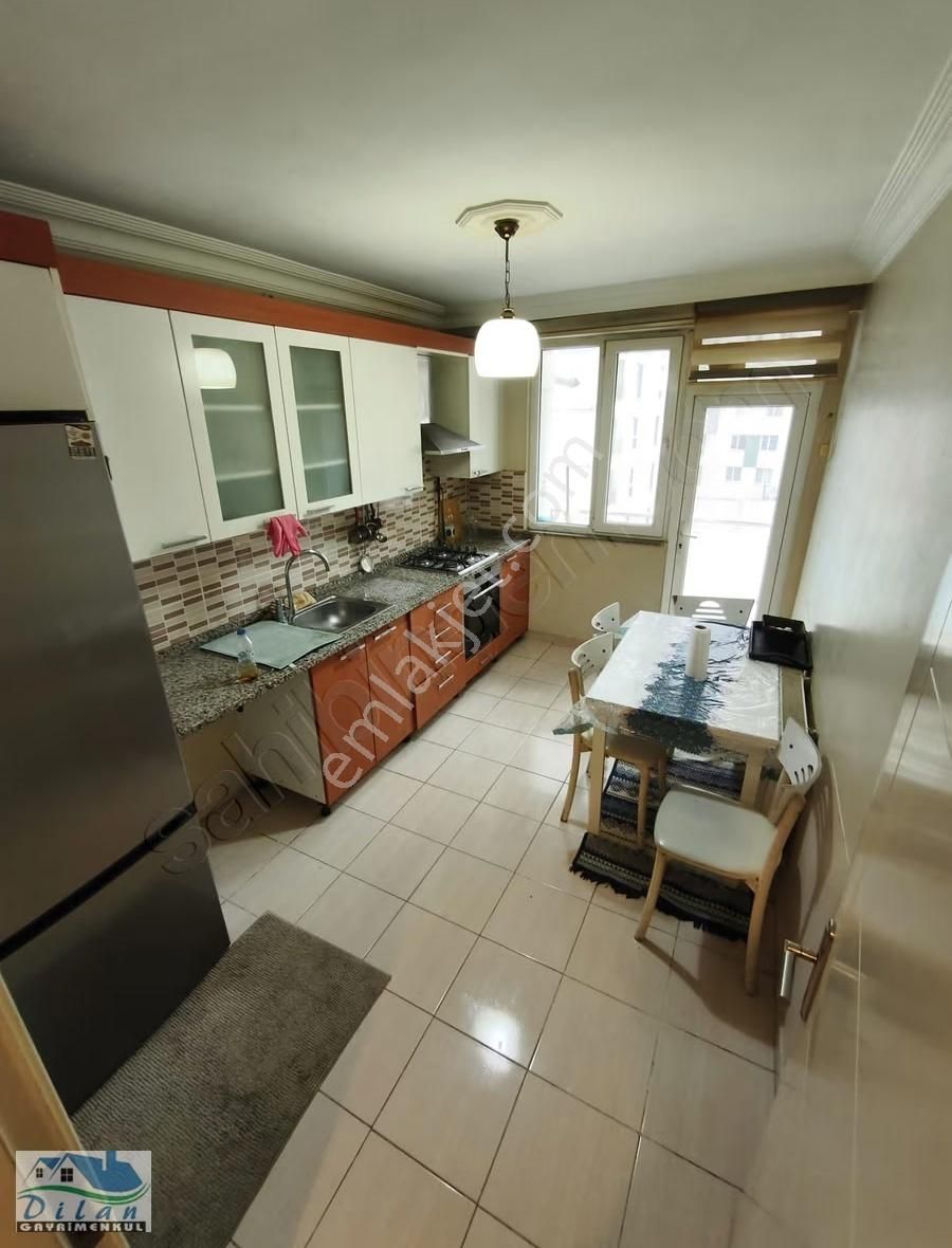 Dilan Gyo'dan Kiralık 3+1 Eşyalı Daire Metrobüse Yakın Merkezdee - Görsel 2
