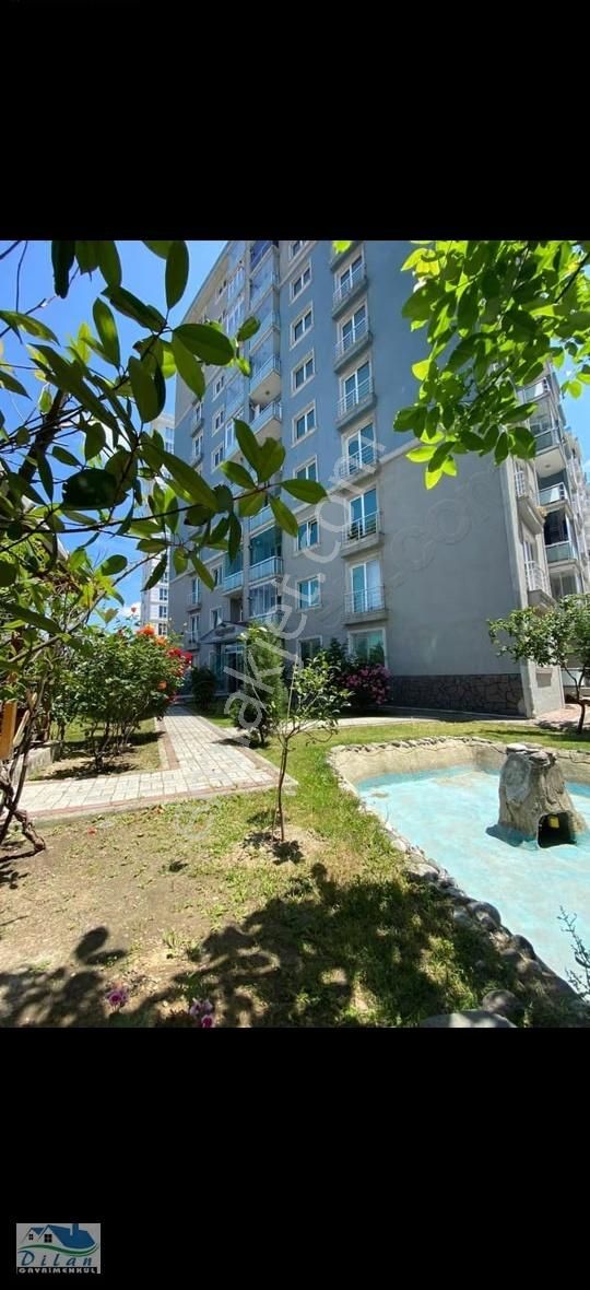 Dilan Gyo'dan Kiralık 3+1 Eşyalı Daire Metrobüse Yakın Merkezdee - Görsel 13