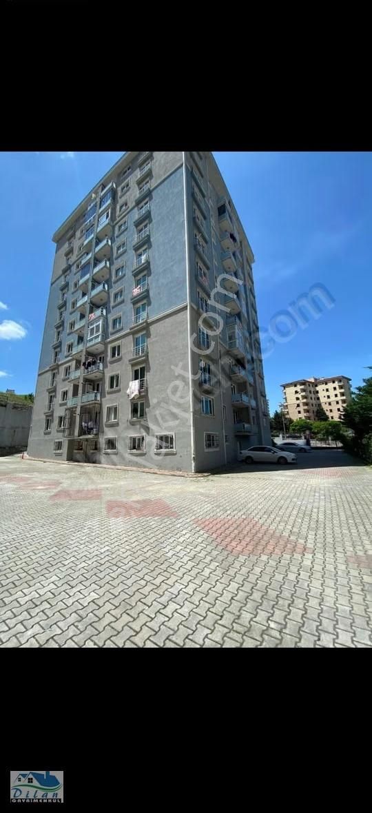 Dilan Gyo'dan Kiralık 3+1 Eşyalı Daire Metrobüse Yakın Merkezdee - Görsel 10