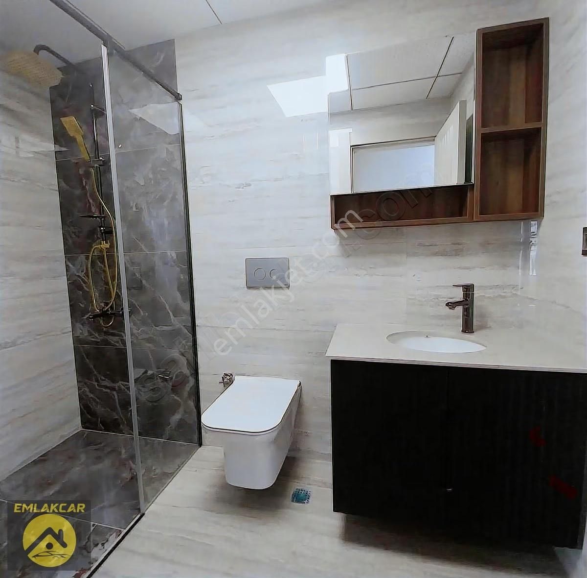 Emlakcar Dan Uluğbey Mahallesinde Site İçerisinde Lüks 3+1 Daire - Görsel 26