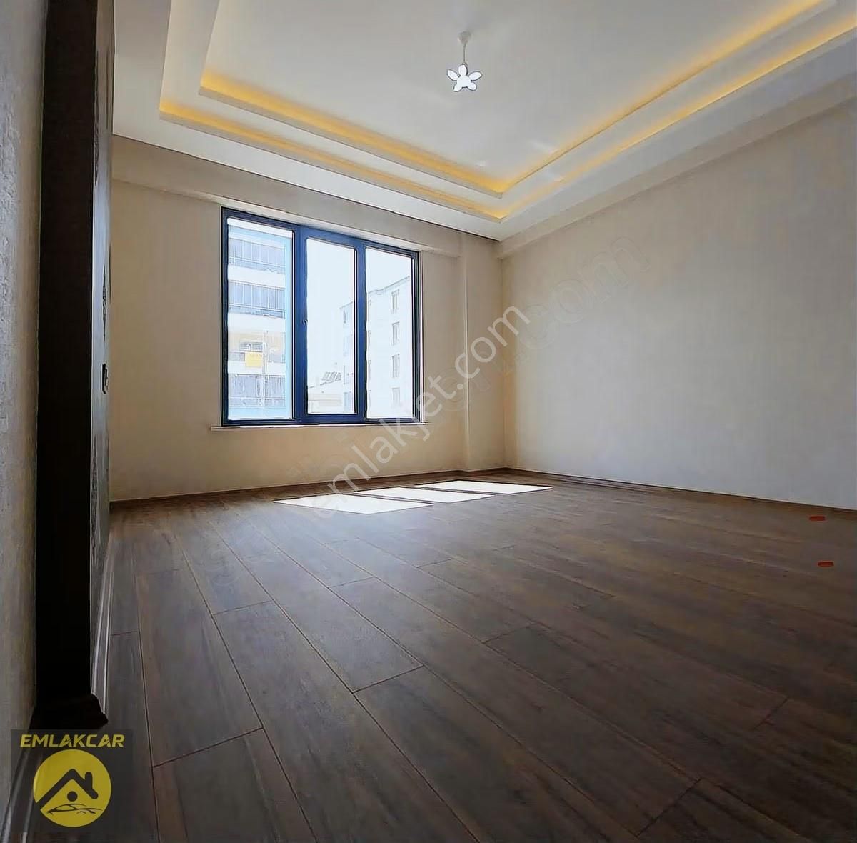 Emlakcar Dan Uluğbey Mahallesinde Site İçerisinde Lüks 3+1 Daire - Görsel 19