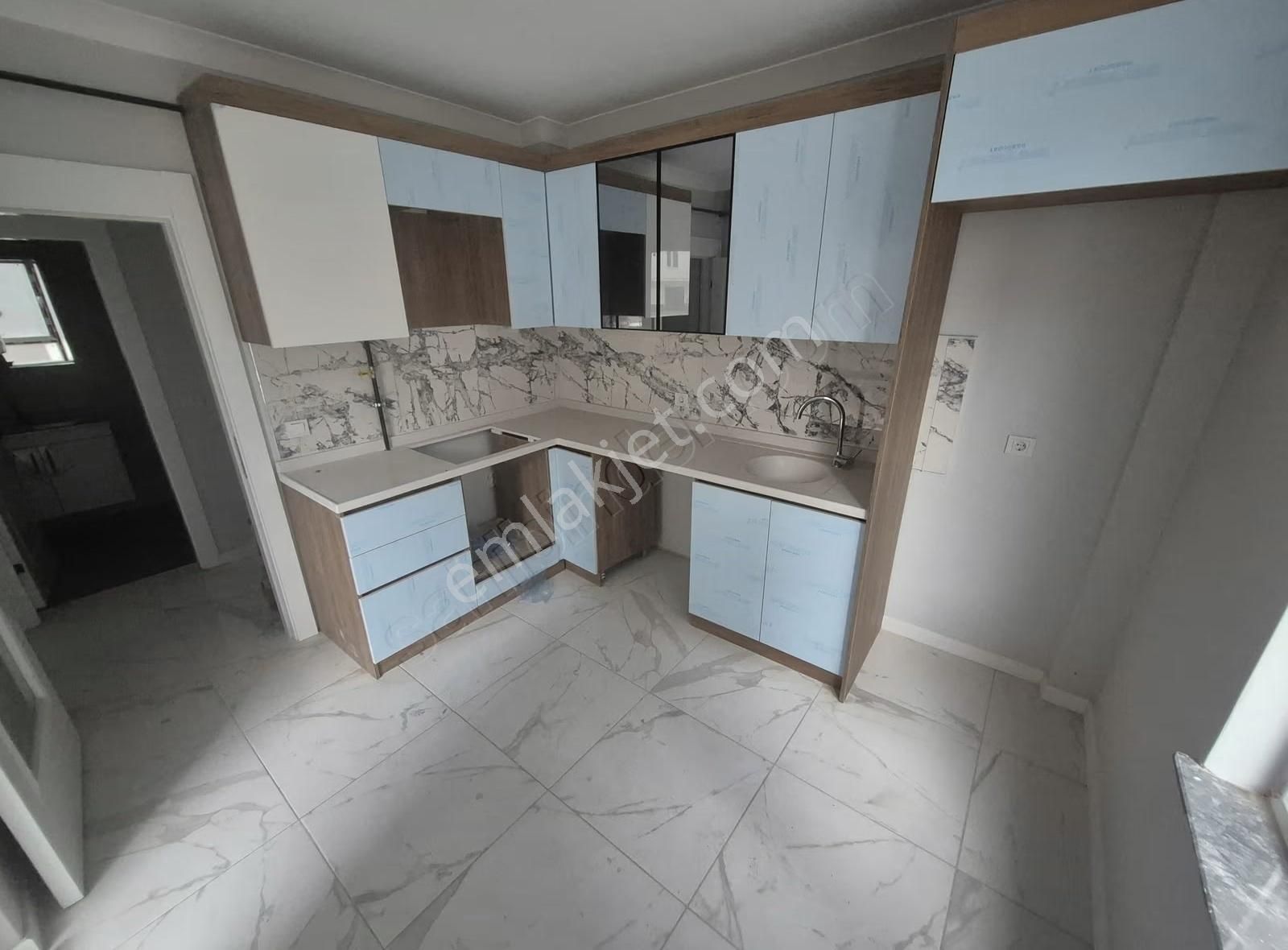 Yeni Binada 3+1 Kiralık Daire - Görsel 4