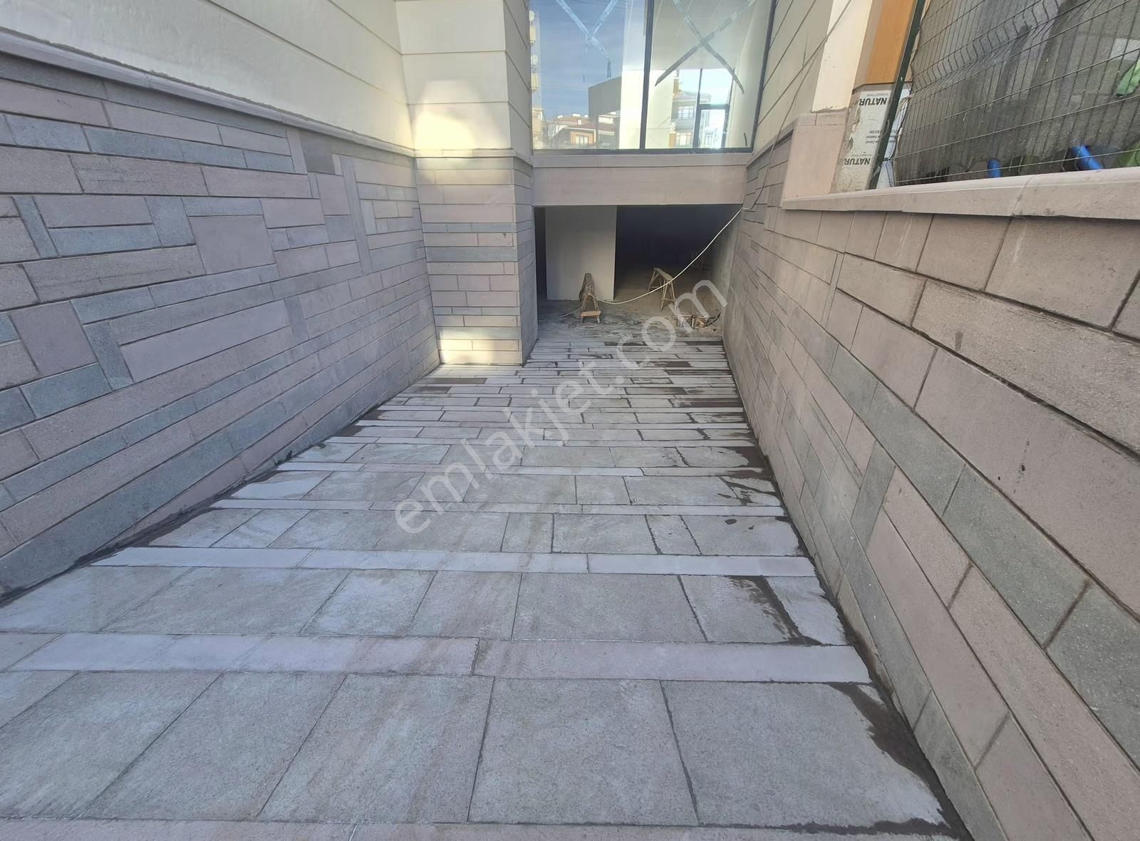 1.sınıf İşçilik Yüksek Kredi İmkanlı İskanlı Satılık 1+1 Daire - Görsel 3