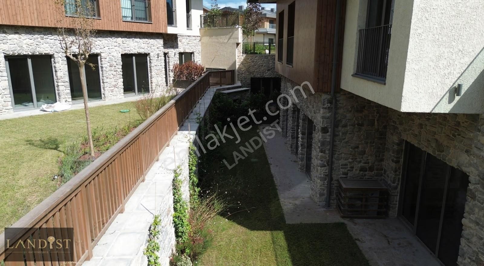 Nevbahar Kemer Evlerinde 4+1bahçeli,160 M²kiralık Prestij Daire - Görsel 31