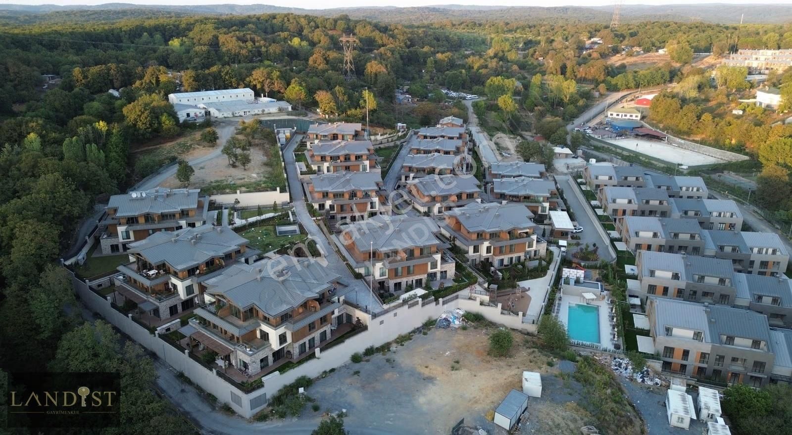 Nevbahar Kemer Evlerinde 4+1bahçeli,160 M²kiralık Prestij Daire - Görsel 34