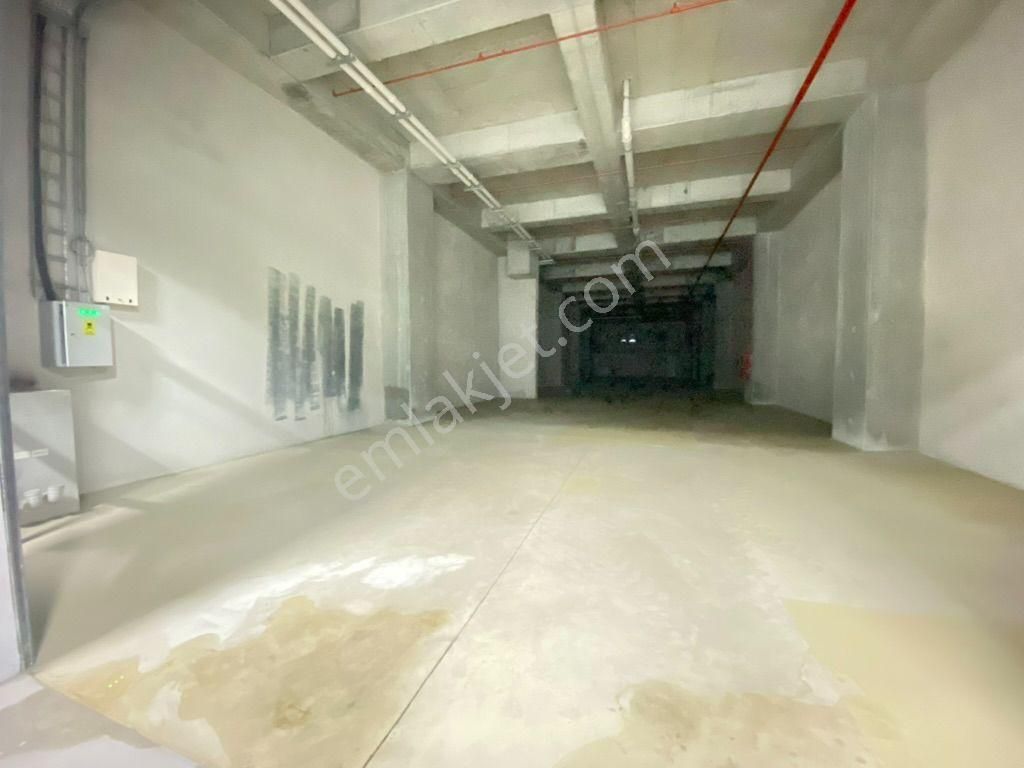 Özel Fırsatlar İle 3.110 M2 Depo/iş Yeri Hadımköy Ticarethane Metkap'ta! - Görsel 10