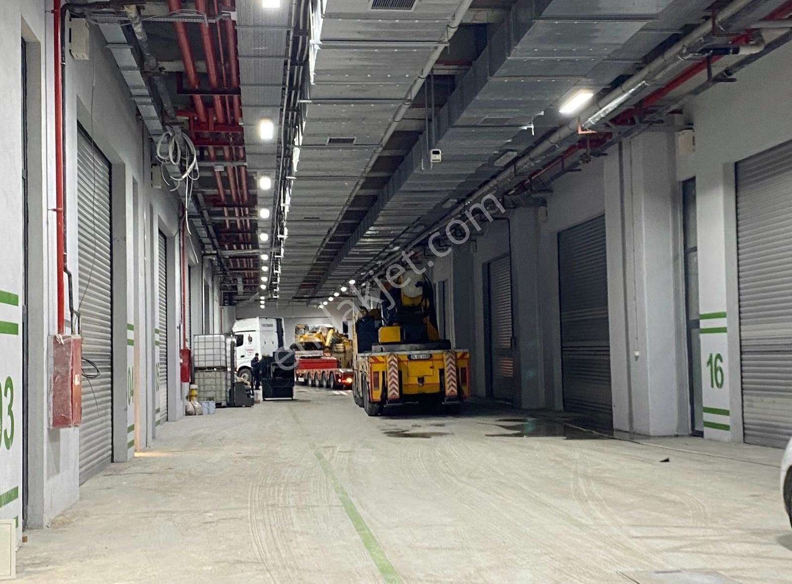 Özel Fırsatlar İle 3.110 M2 Depo/iş Yeri Hadımköy Ticarethane Metkap'ta! - Görsel 14