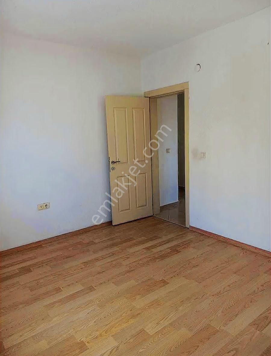 Yapracık 4.bölgede Merkezi Konumda Geniş Full Manzaralı Daire - Görsel 4