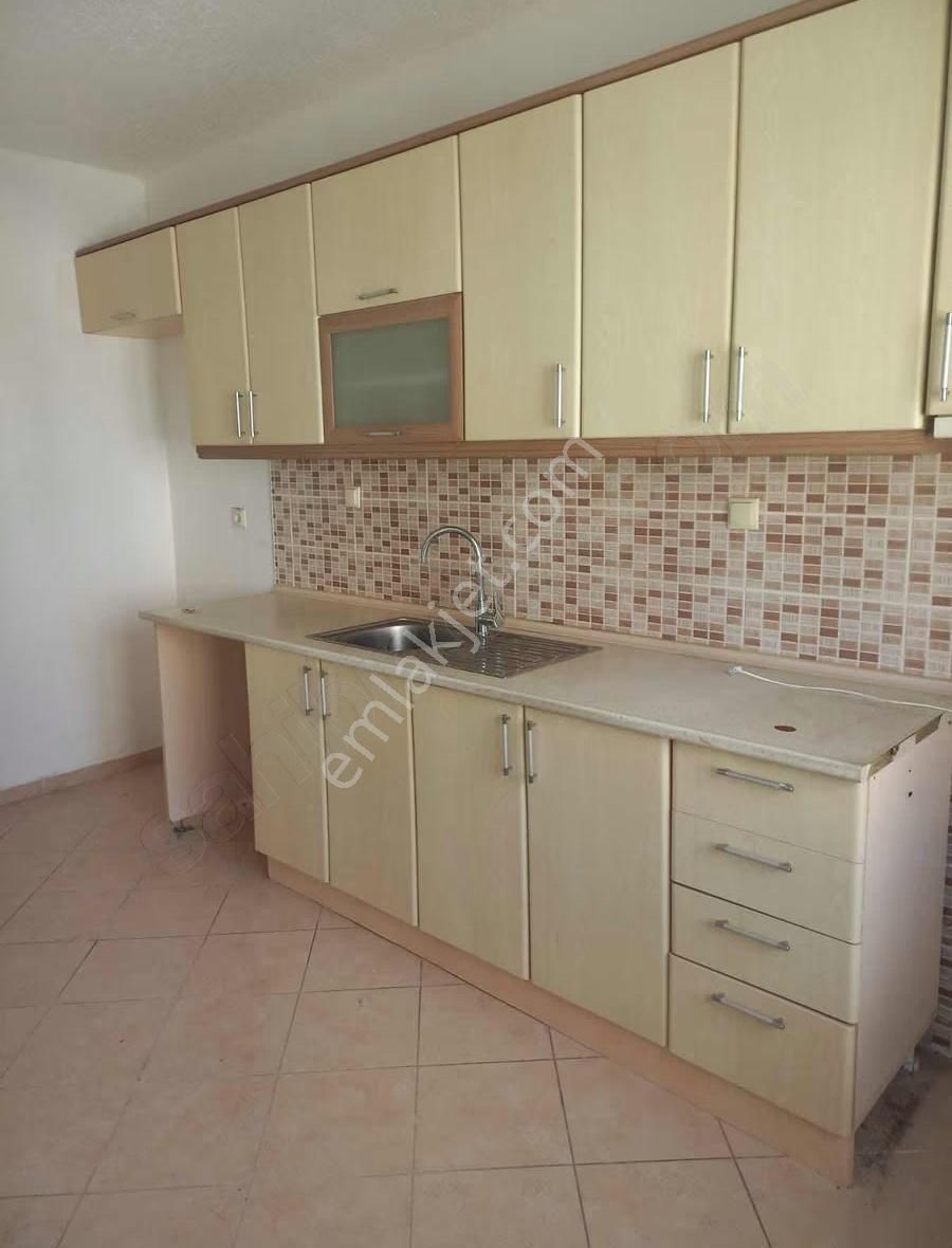 Yapracık 4.bölgede Merkezi Konumda Geniş Full Manzaralı Daire - Görsel 6