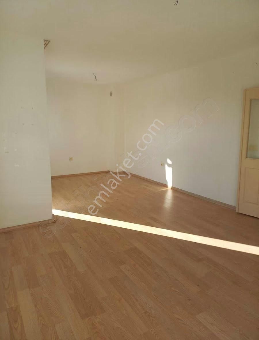 Yapracık 4.bölgede Merkezi Konumda Geniş Full Manzaralı Daire - Görsel 10