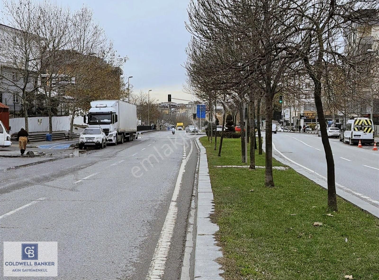 Sancaktepe De Atatürk Caddesine Cephe Köşe Başı Giriş Dükkan - Görsel 31