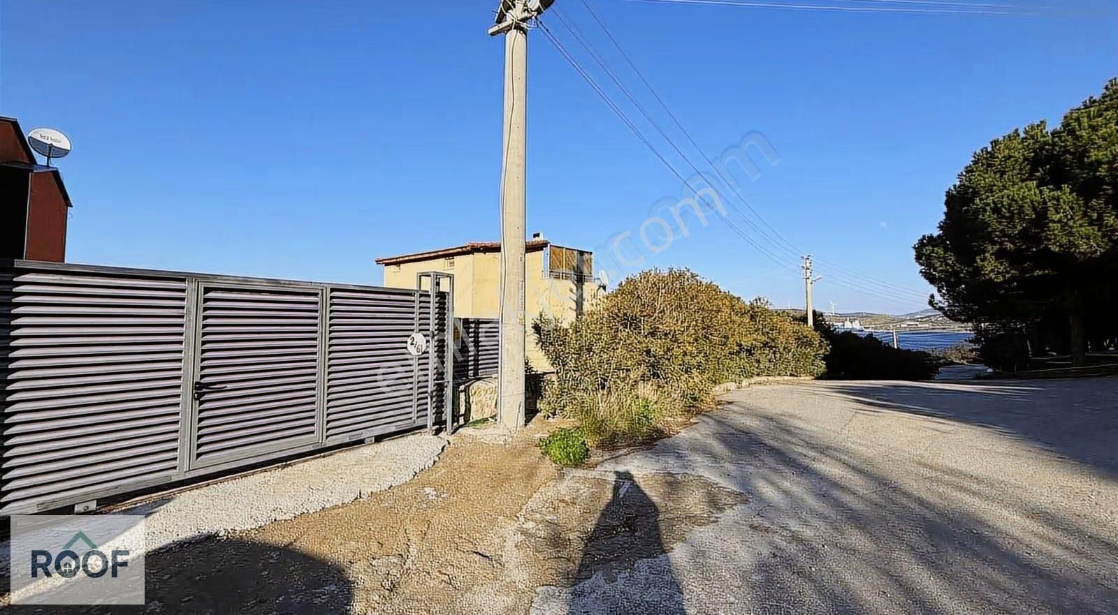 Yeni Foça Donatkent Sitesinde Tripleks Deniz Manzaralı Villa - Görsel 20