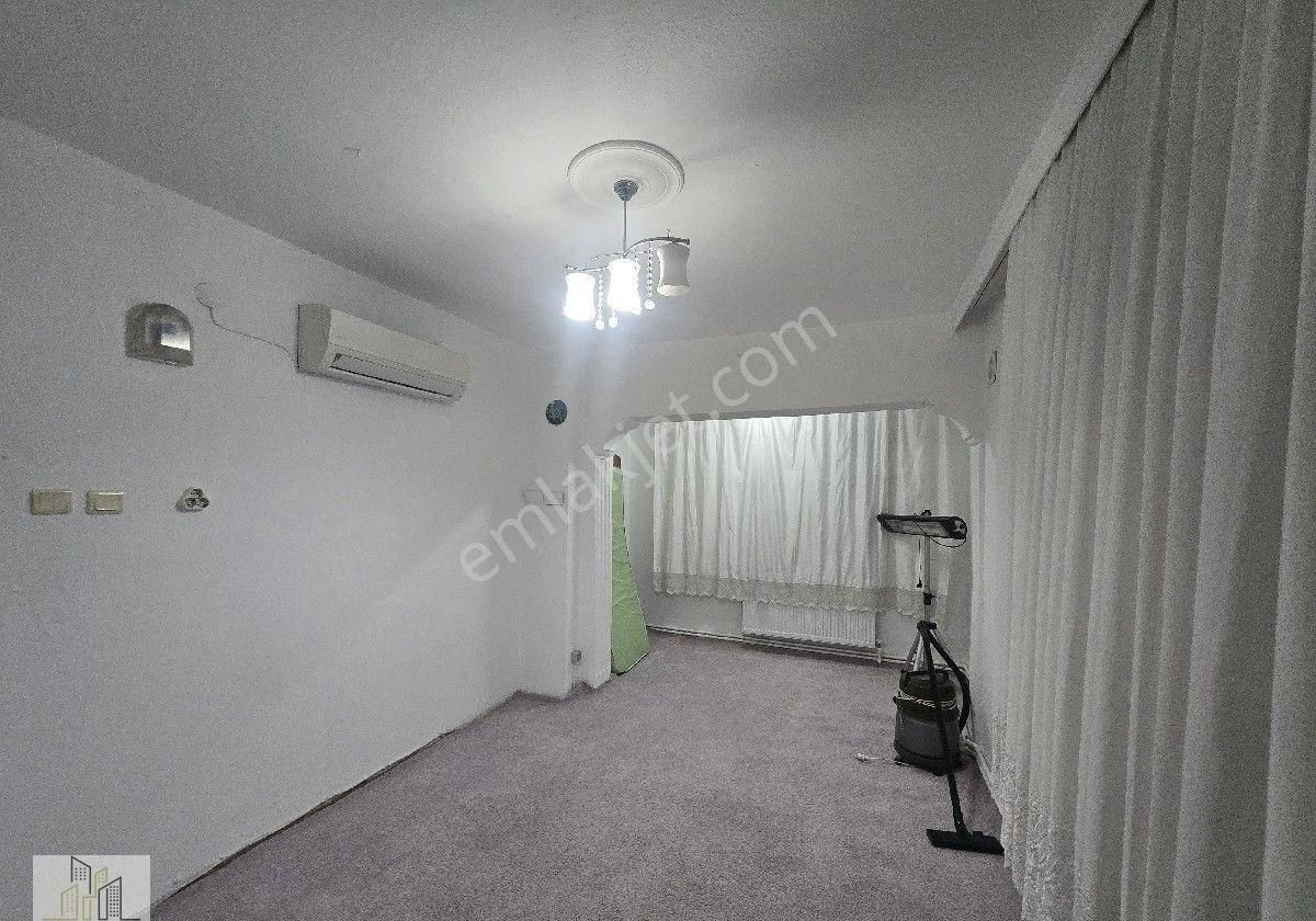 Cadde Üzeri Müstakil 3+1 Daire - Görsel 6