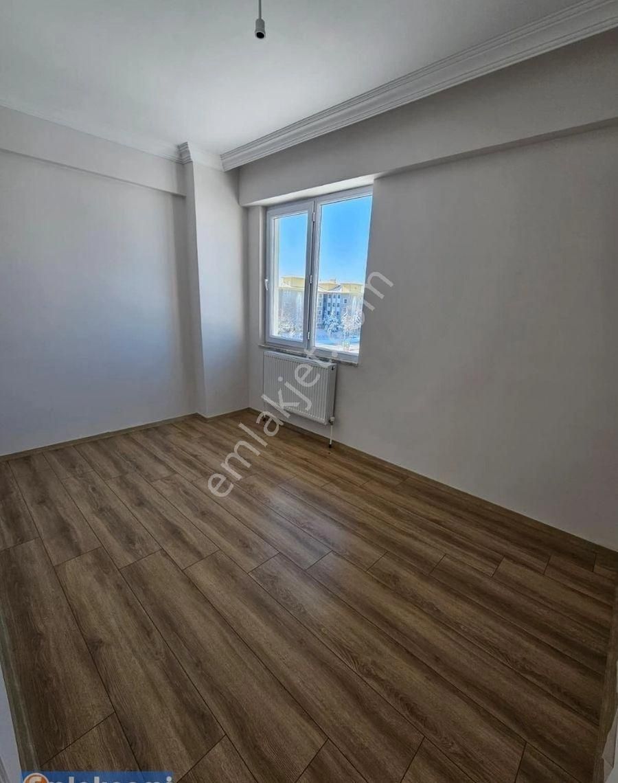 Emlaknomi'den Toros Mahallesi'nde Sıfır Balkonlu Eşyasız Kiralık Daireler (ilan No:94625) - Görsel 10