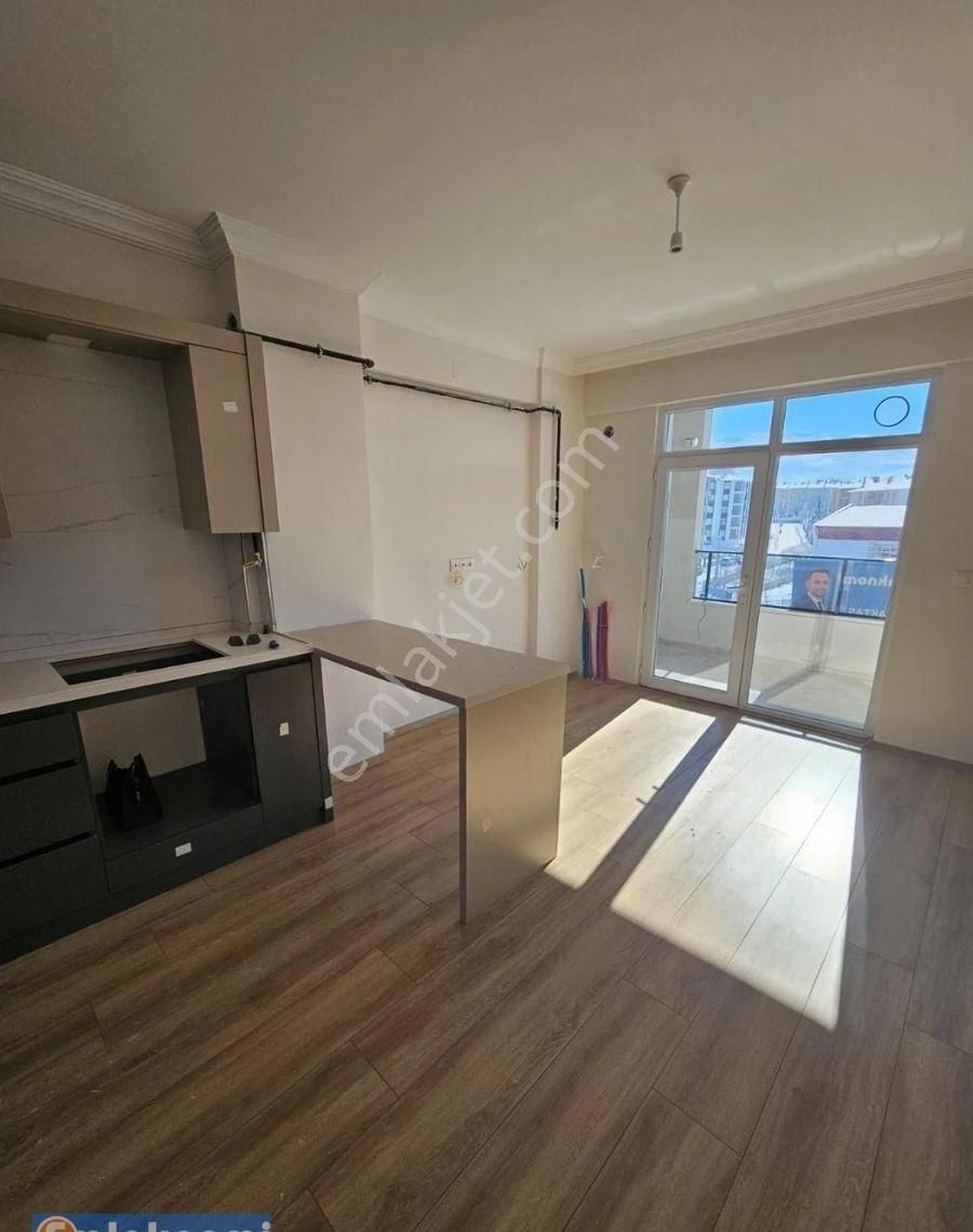 Emlaknomi'den Toros Mahallesi'nde Sıfır Balkonlu Eşyasız Kiralık Daireler (ilan No:94625) - Görsel 7