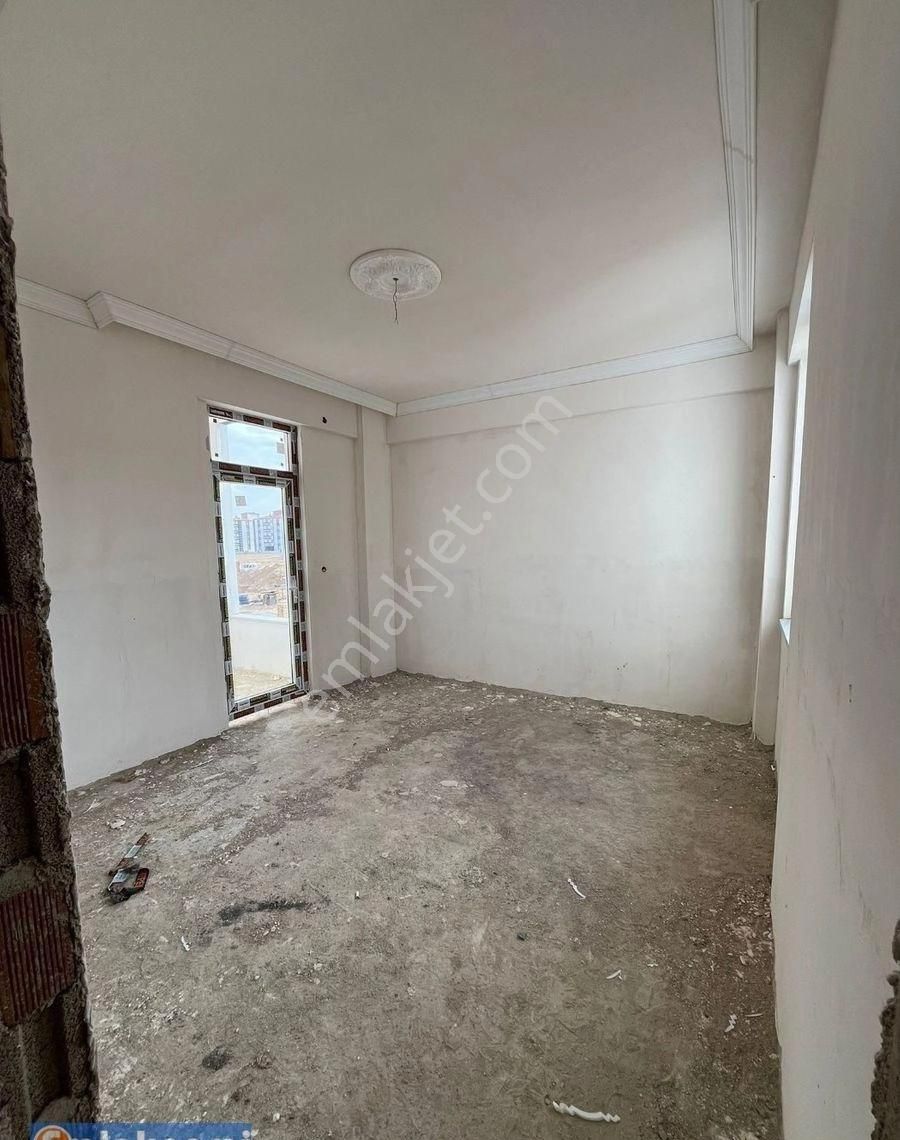 Emlaknomi'den Hastahane Yanı Satılık 3 Aya Teslim 2+1 Daire - Görsel 4