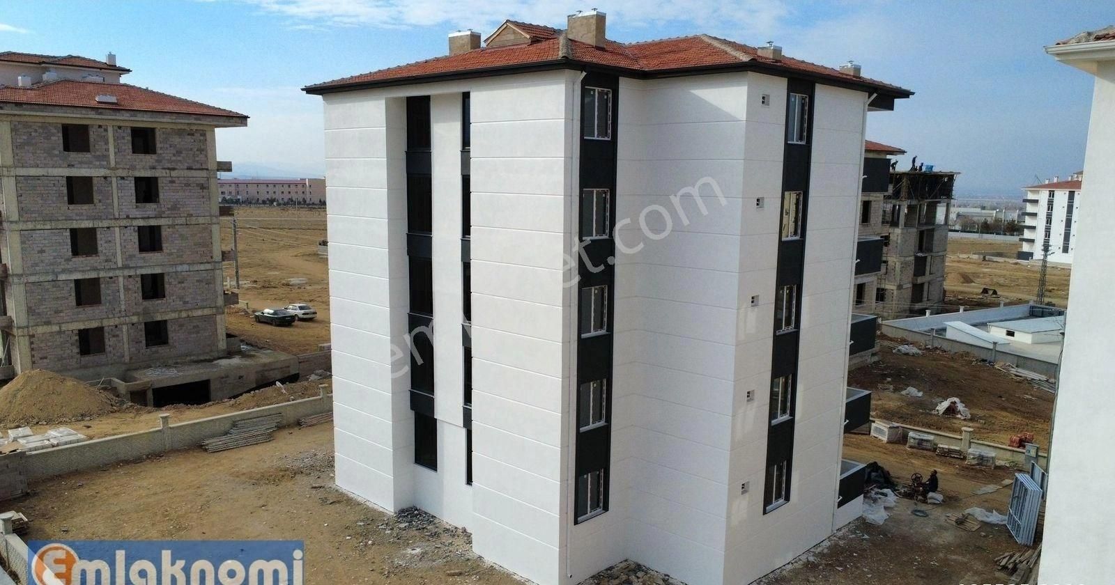 Emlaknomi'den Hastahane Yanı Satılık 3 Aya Teslim 2+1 Daire - Görsel 10