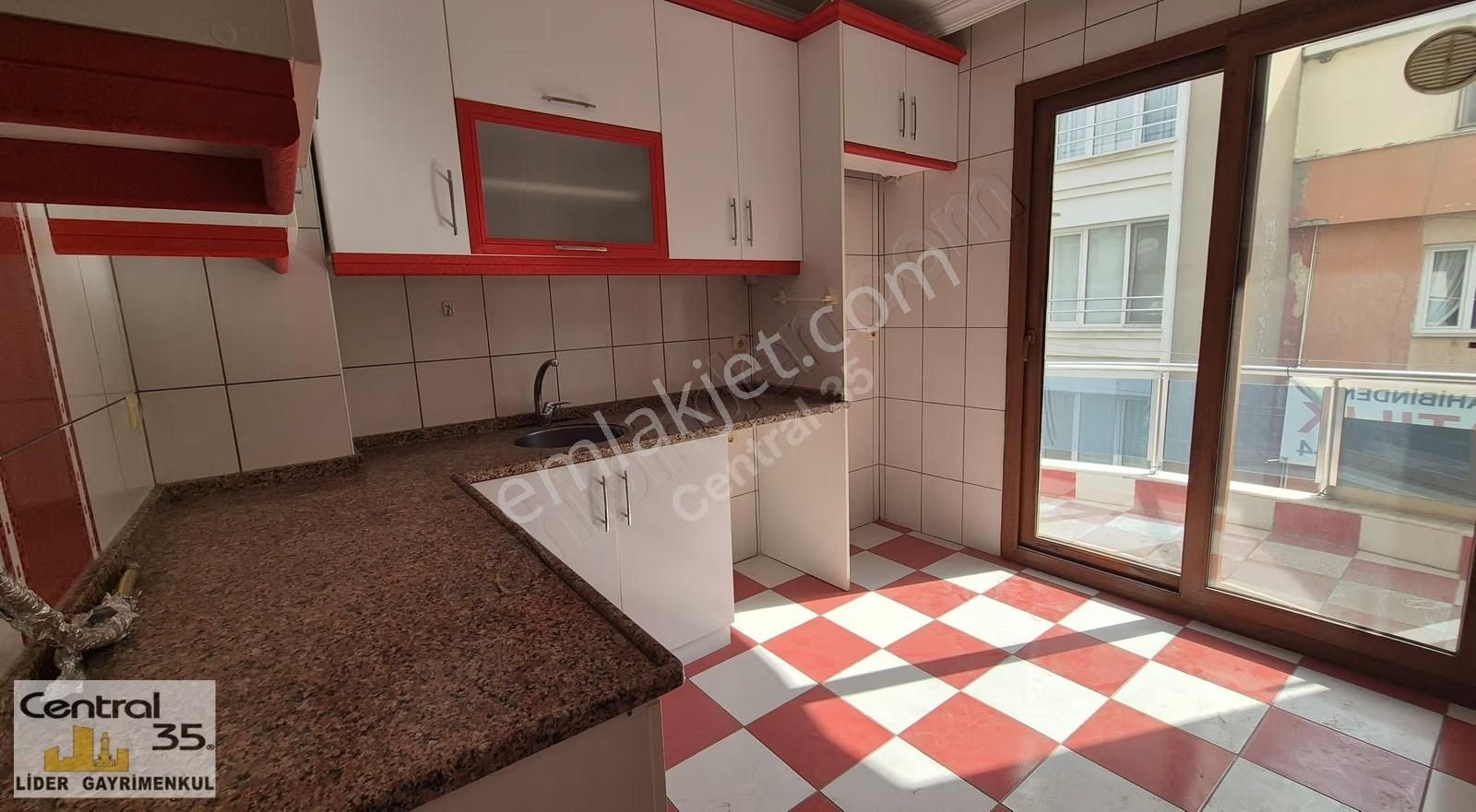 Central35 Akıncılar Mh. 95 M2 2+1 D.gaz Arakat Koşu İzban Yanı - Görsel 25