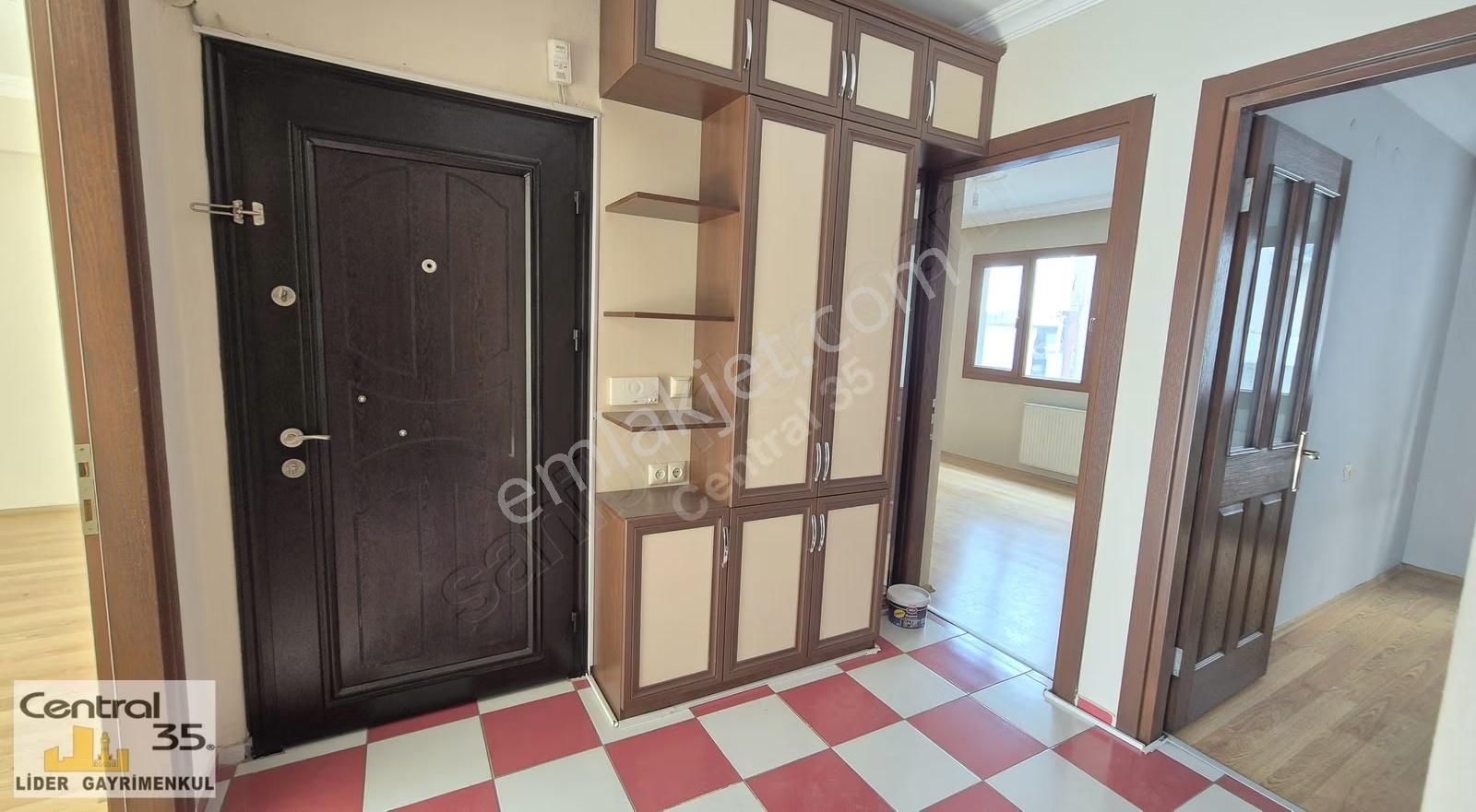 Central35 Akıncılar Mh. 95 M2 2+1 D.gaz Arakat Koşu İzban Yanı - Görsel 18