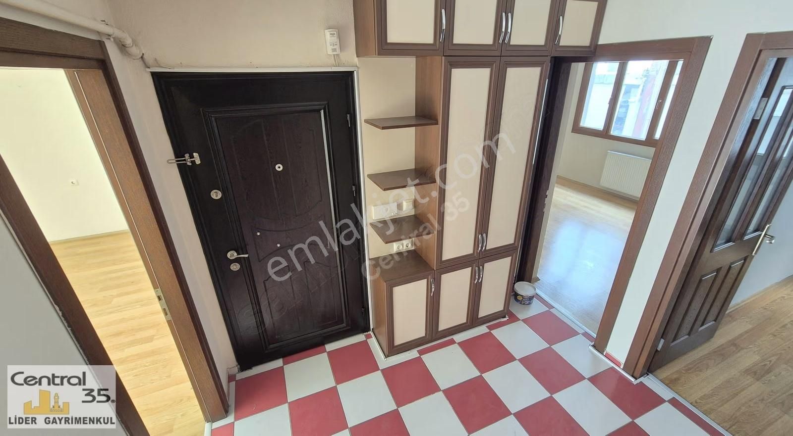 Central35 Akıncılar Mh. 95 M2 2+1 D.gaz Arakat Koşu İzban Yanı - Görsel 6