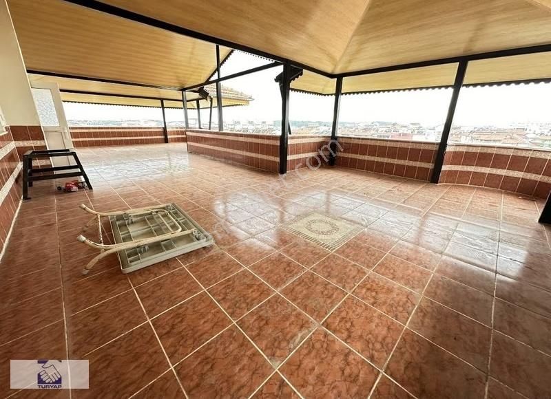 Şehir Merkezinde Emsallerinin Altında Asansörlü Satılık Daire - Görsel 4