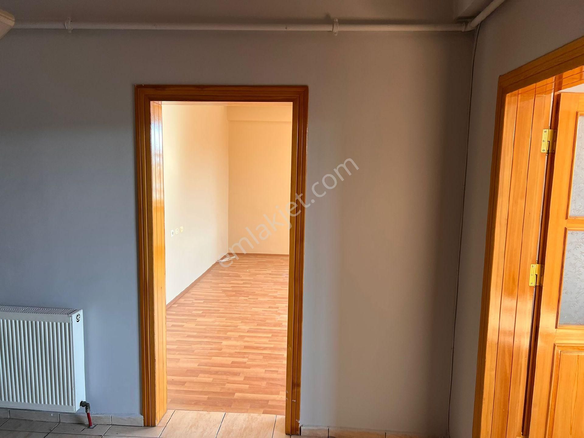 Sahibinden Kiralık Daire Kulesiteye 250 Metre Mesafede Geniş Daire - Görsel 29