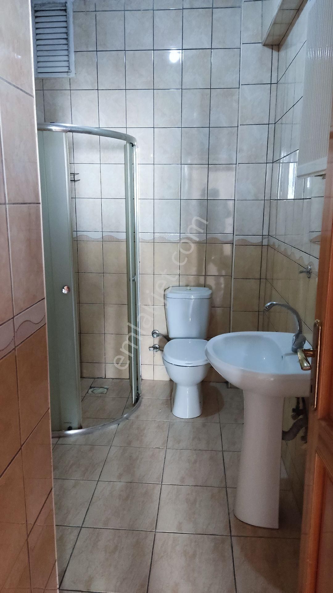 Sahibinden Kiralık Daire Kulesiteye 250 Metre Mesafede Geniş Daire - Görsel 8