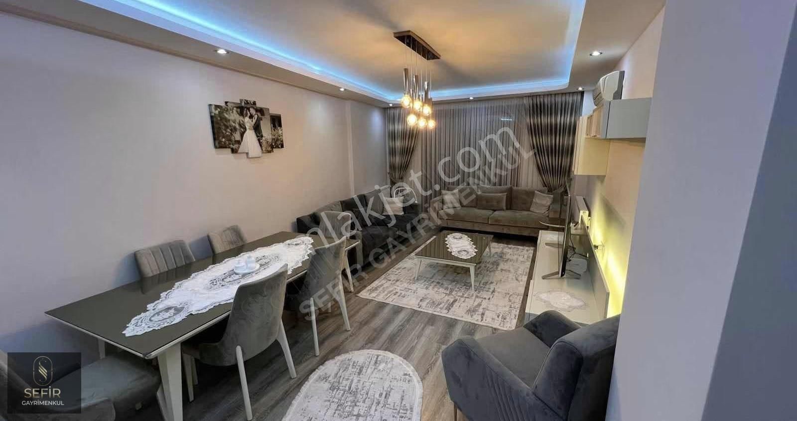 Seferihisar Çolakibrahim Mah Ebeveyn Banyolu 3+1 K. Mutfak Daire