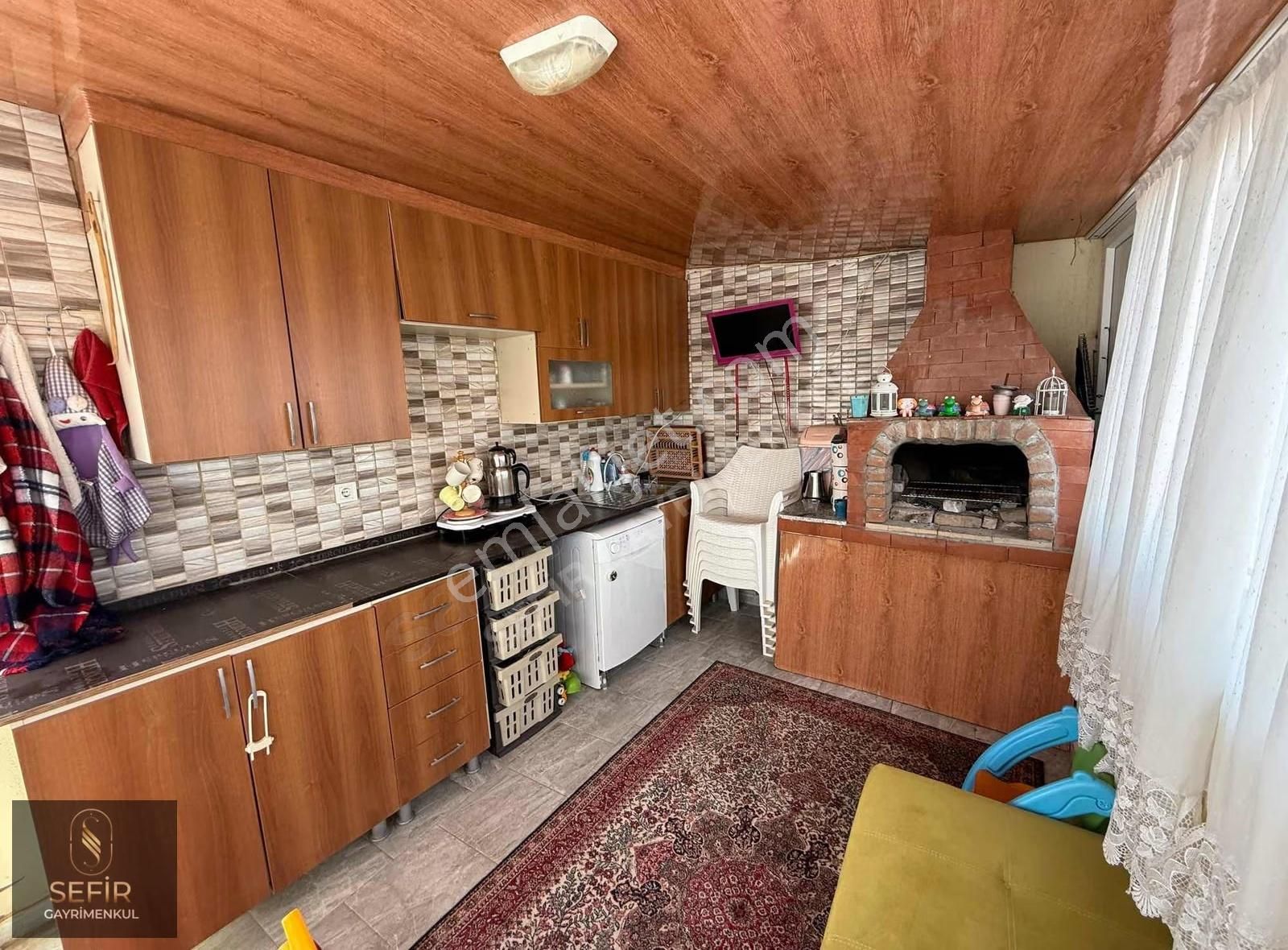 Merkezi Konumda Geniş 3+1 Dublex Daire - Görsel 8