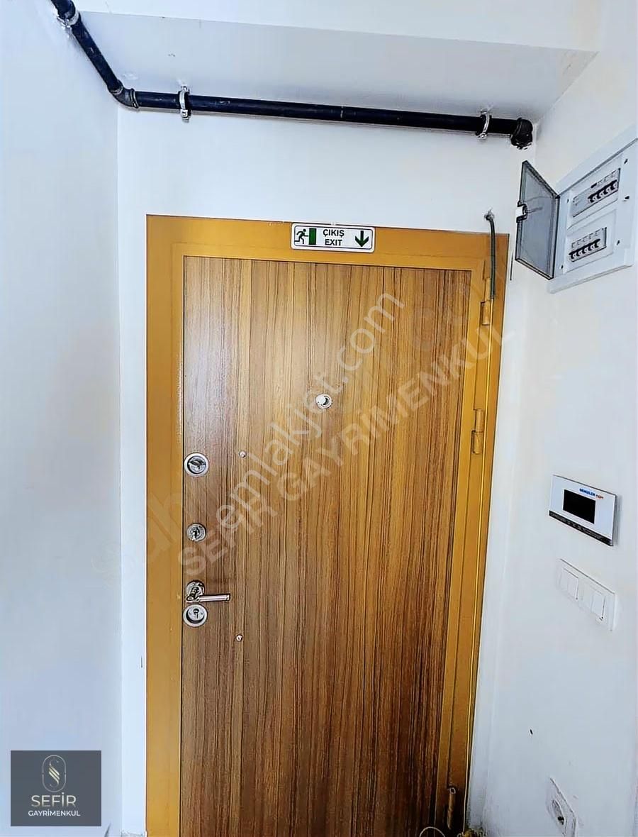 Çolakibrahim'de Ayrık Nizam Yüksek Giriş Kat 1+1 Daire