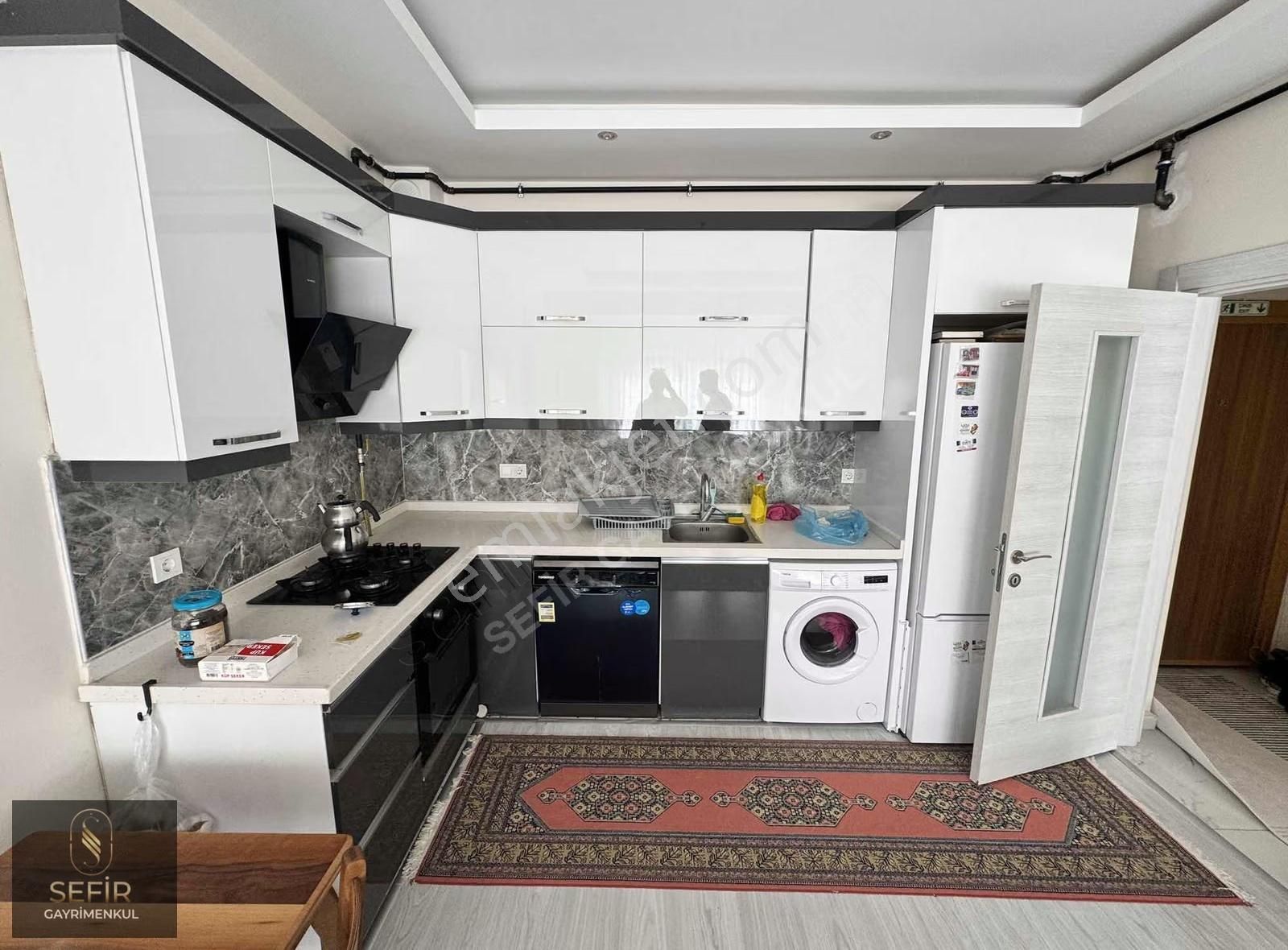 Çolakibrahim'de Ayrık Nizam Yüksek Giriş Kat 1+1 Daire - Görsel 4